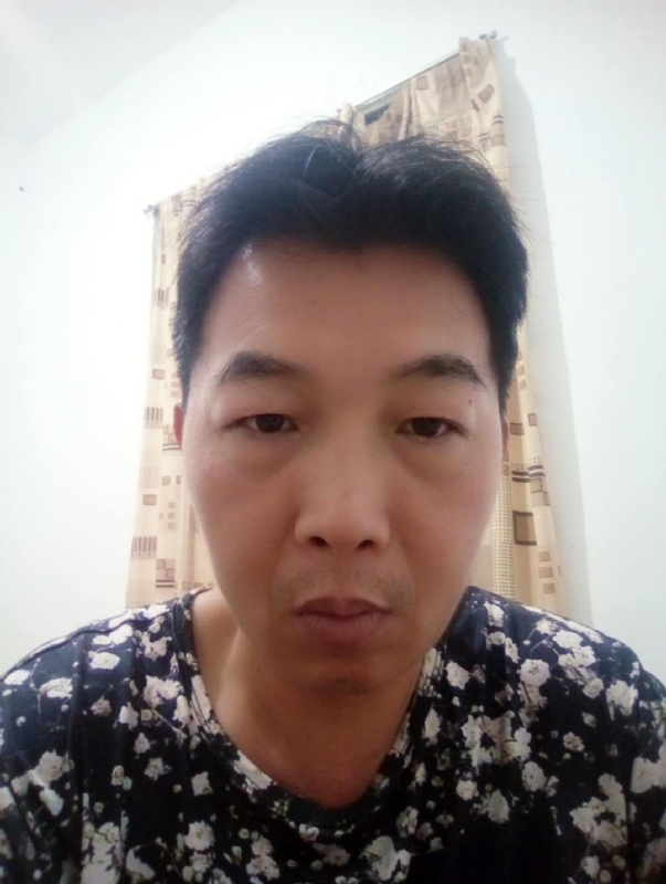 繁华哀伤的第一张照片--将乐婚介网