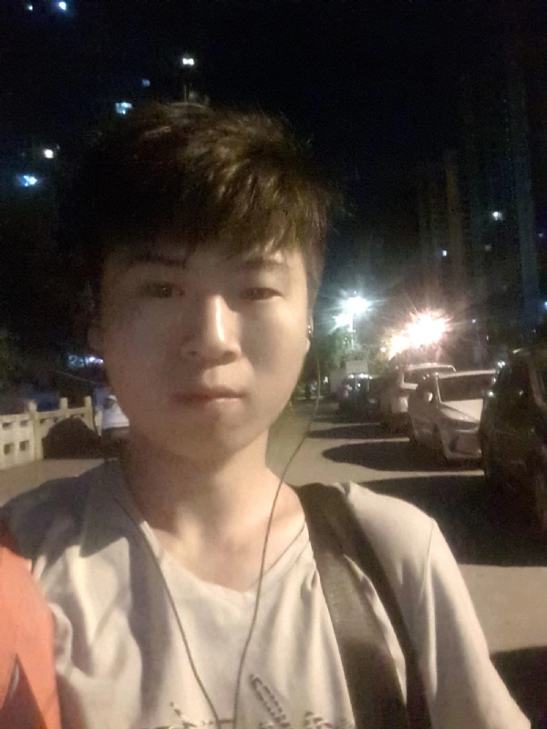 流星的瞬间的第一张照片--将乐婚介网