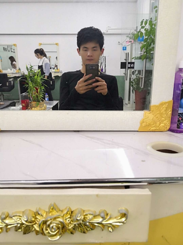 小九玖的第一张照片--将乐婚介网
