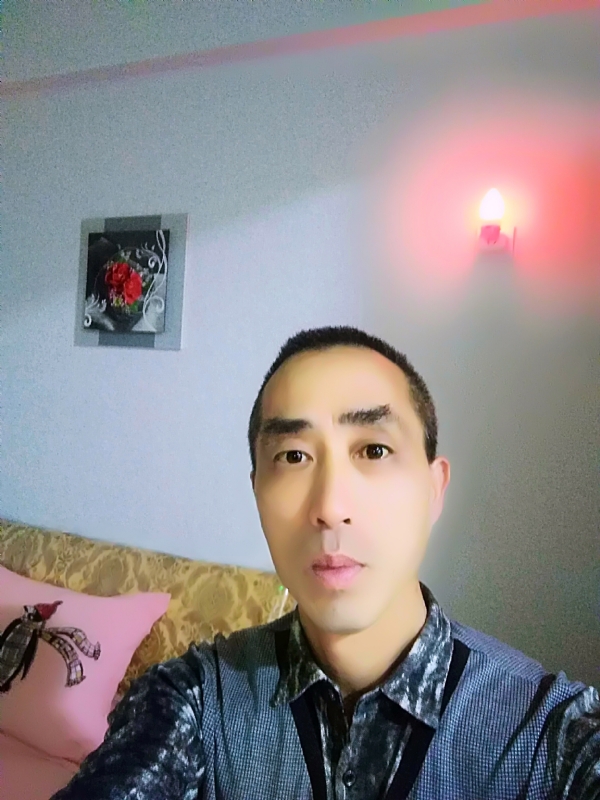 真诚的第一张照片--将乐婚介网