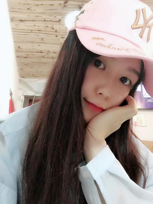 丹丹的第一张照片--将乐婚介网
