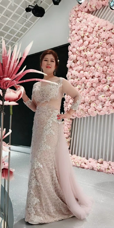 sophie的第一张照片--将乐婚介网