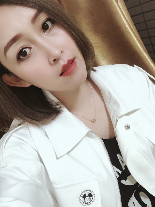 夕阳的第一张照片--将乐婚介网