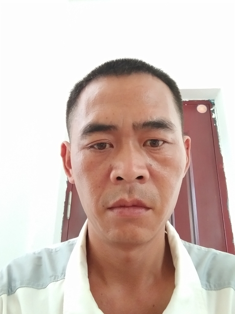 寻爱的第一张照片--将乐婚介网