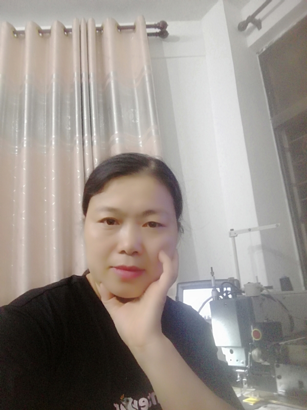 lgx的第一张照片--将乐婚介网