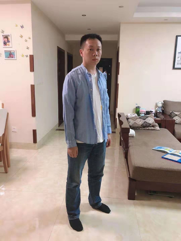 以勒的第一张照片--将乐婚介网