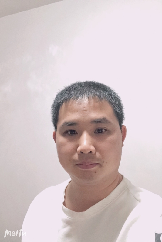 小梁的第一张照片--将乐婚介网