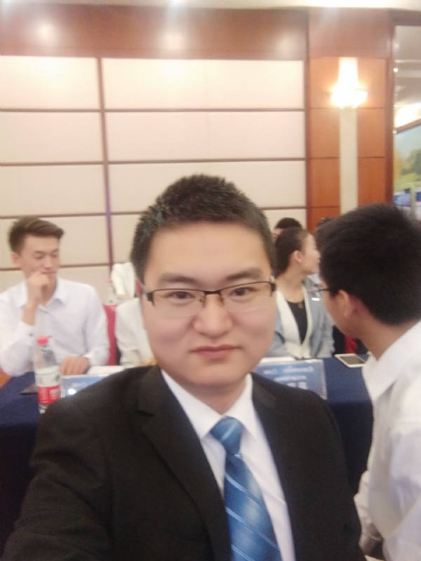 慕秋的第一张照片--将乐婚介网