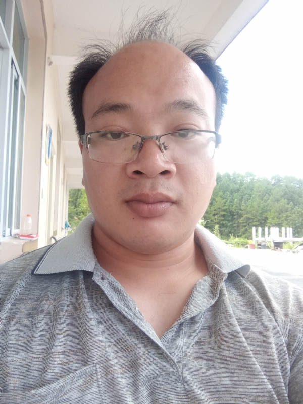 蓝色星空的第一张照片--将乐婚介网