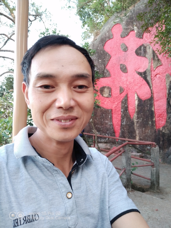 向往彩虹的第二张照片--将乐婚介网