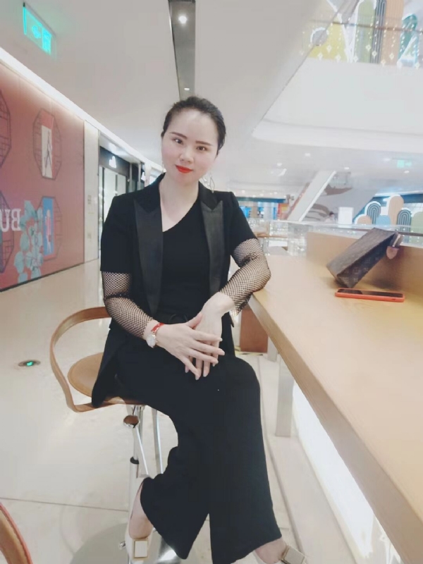 洒脱666的第一张照片--将乐婚介网