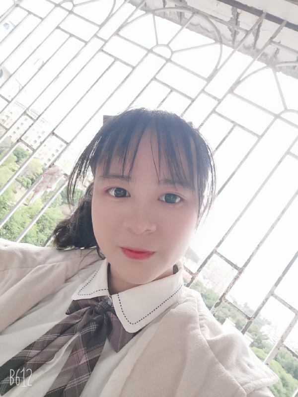倩倩的第一张照片--将乐婚介网