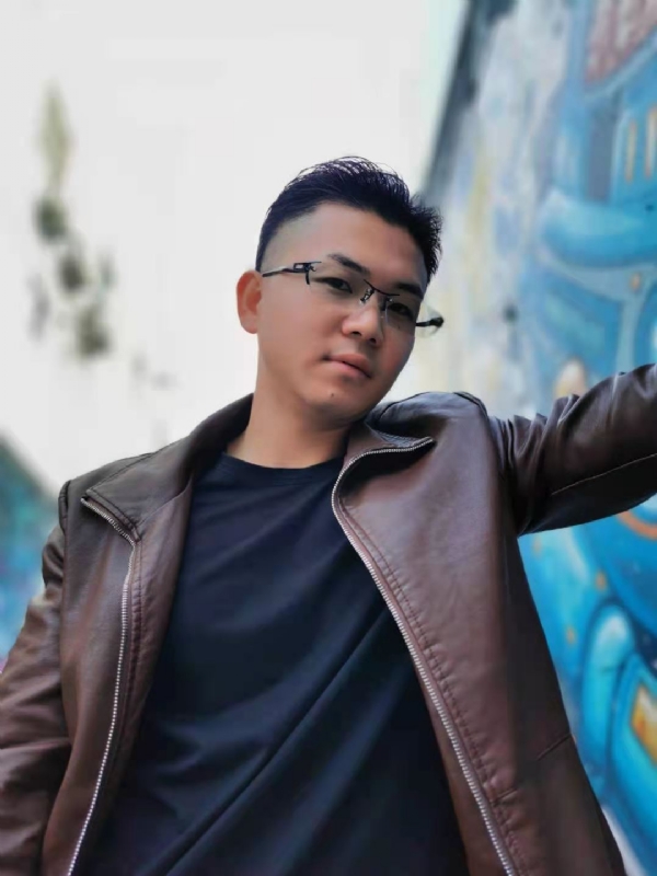 清歌曼舞的第一张照片--将乐婚介网