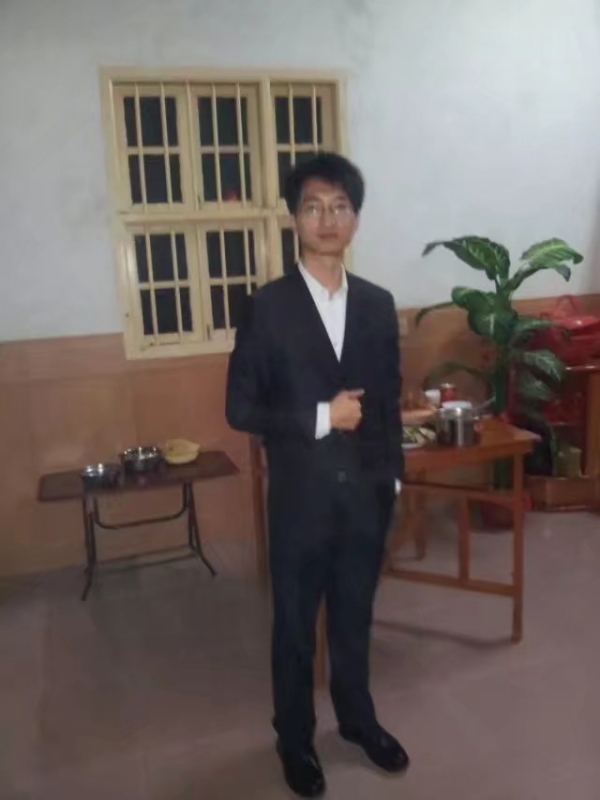 潇湘剑雨的第一张照片--将乐婚介网