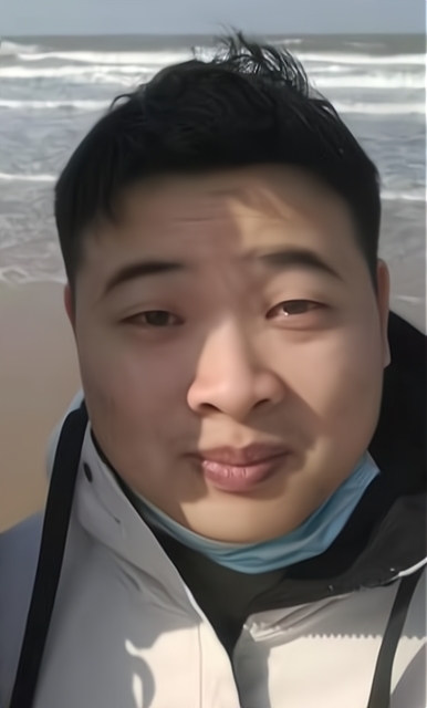 野生设计师的第一张照片--将乐婚介网