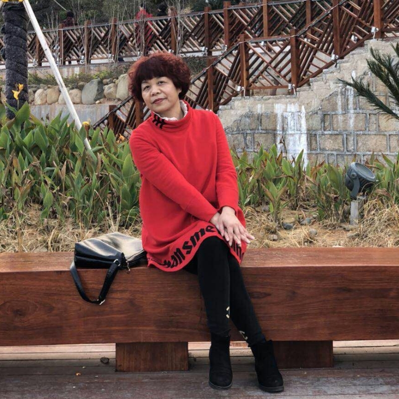 诗琴画意的第一张照片--将乐婚介网