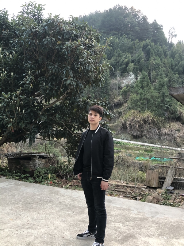 随遇而安的第一张照片--将乐婚介网