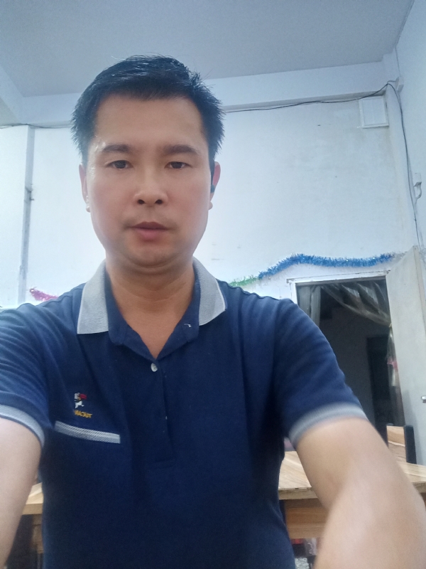 我是自强不息的第一张照片--将乐婚介网