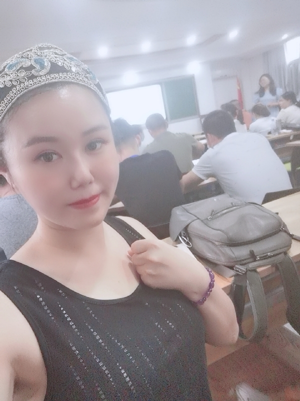冰欣的第一张照片--将乐婚介网