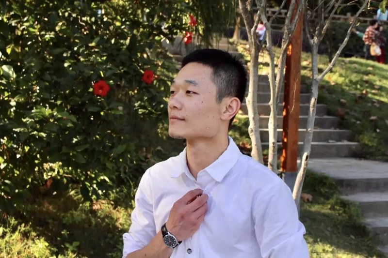 落落大方的第一张照片--将乐婚介网