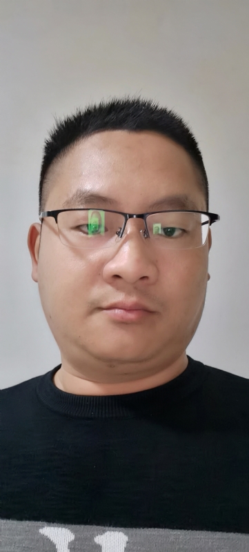 龙逍遥的第一张照片--将乐婚介网