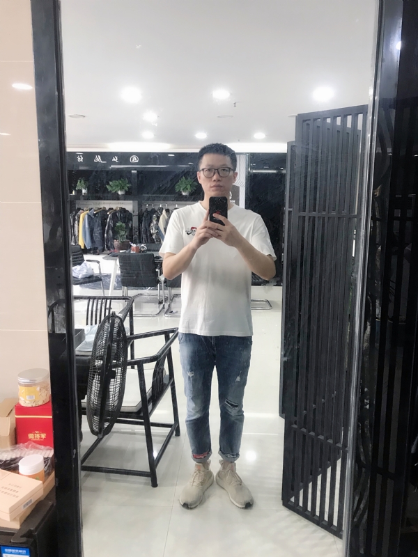 黄大仙的第一张照片--将乐婚介网