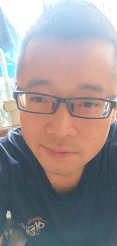 雅痞的第一张照片--将乐婚介网