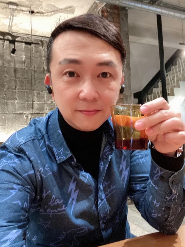 陈道明的第二张照片--将乐婚介网