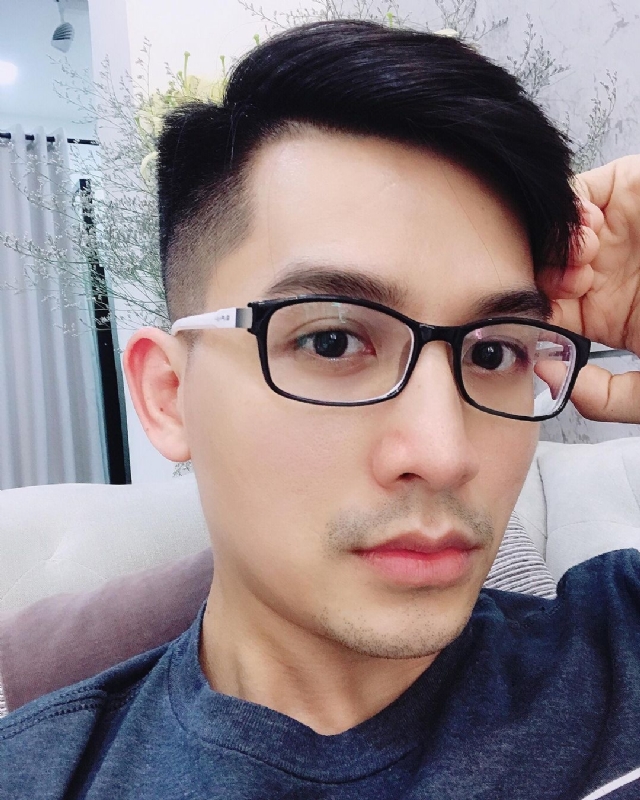 啊泽的第二张照片--将乐婚介网