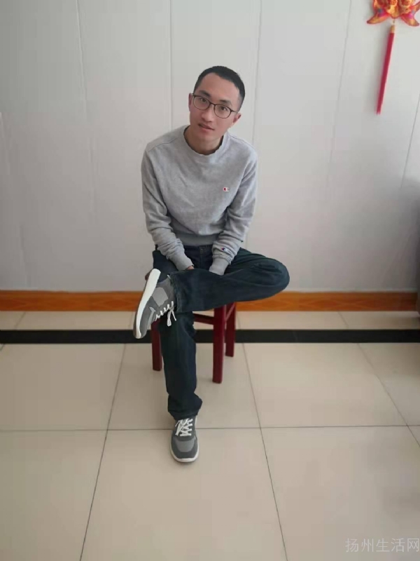 小青年的第一张照片--将乐婚介网