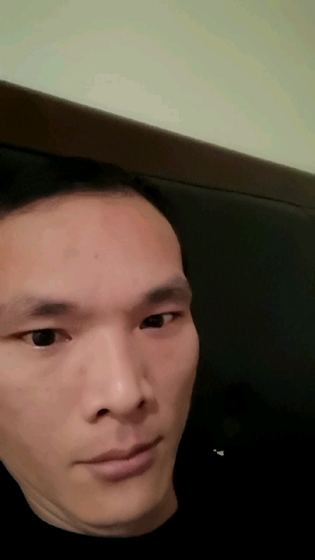 只影向谁去的第三张照片--将乐婚介网