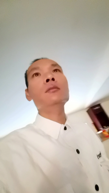 只影向谁去的第五张照片--将乐婚介网