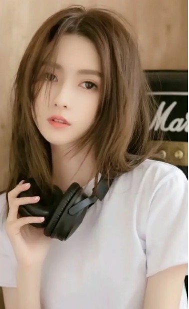 小花花的第一张照片--将乐婚介网