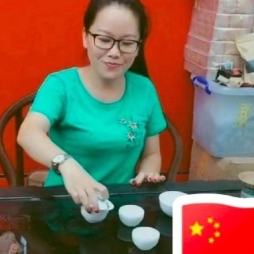 妖娆的第一张照片--将乐婚介网