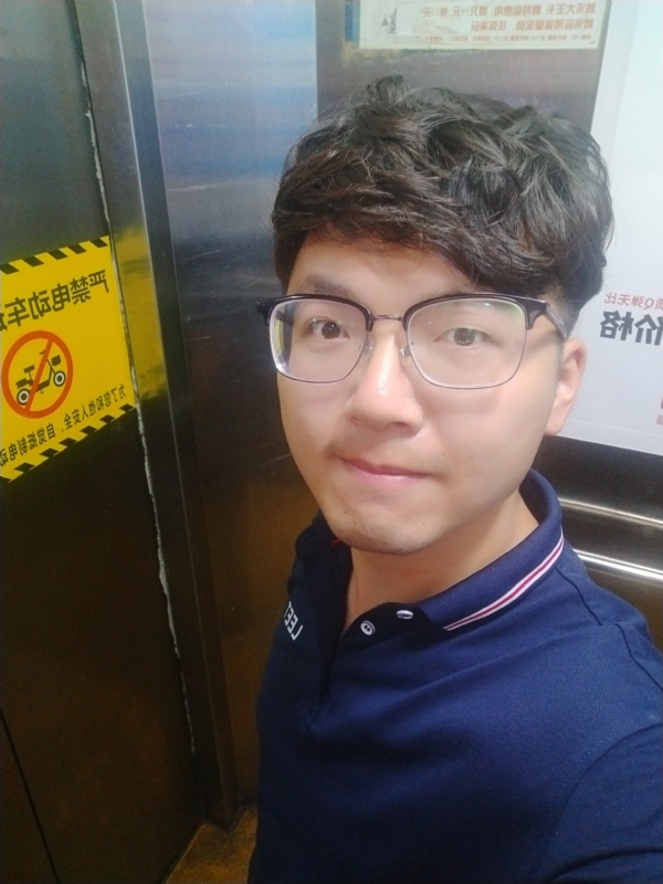 H先生的第二张照片--将乐婚介网