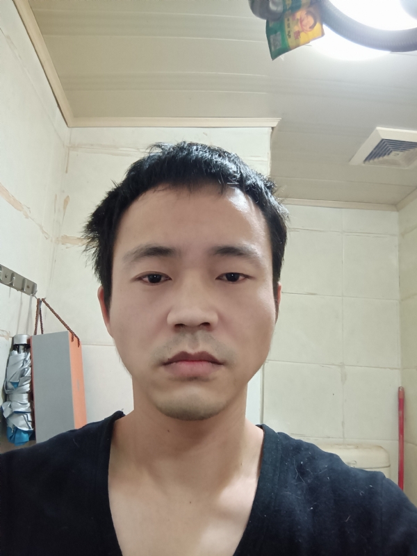 守望天空的第一张照片--将乐婚介网