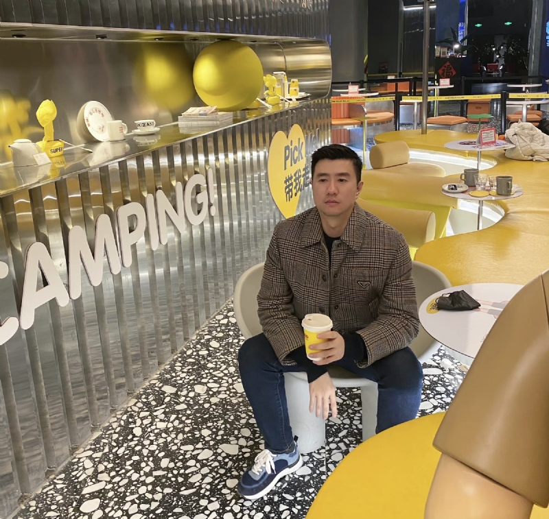 海邊漫步的第一张照片--将乐婚介网
