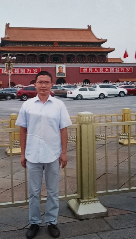 乔治的第一张照片--将乐婚介网