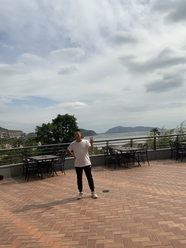 心酸瑟果的第一张照片--将乐婚介网