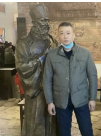 小峰的第一张照片--将乐婚介网