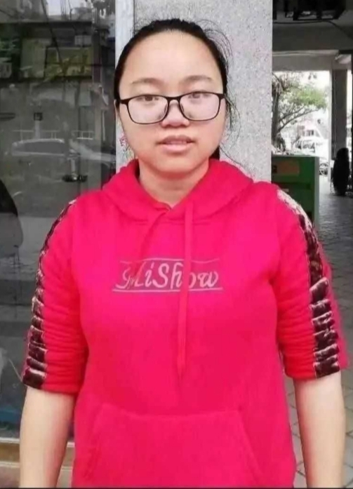 简单的第一张照片--将乐婚介网