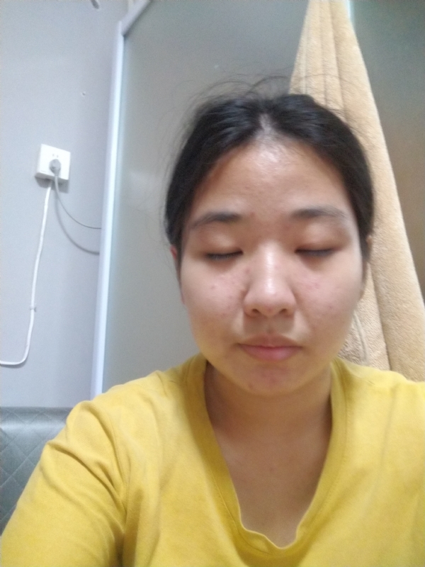 叶子的第一张照片--将乐婚介网