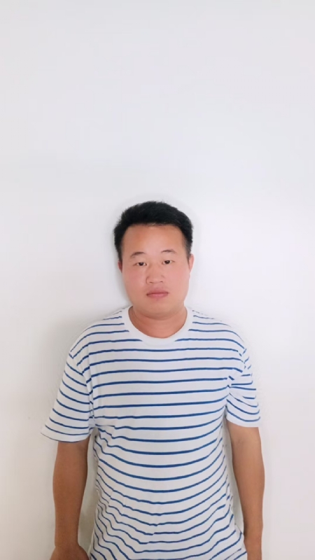 楠哥的第一张照片--将乐婚介网