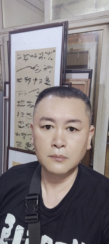 永恒的瞬间的第一张照片--将乐婚介网