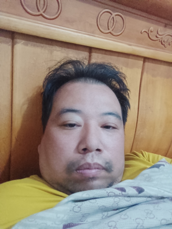 好好男人的第一张照片--将乐婚介网