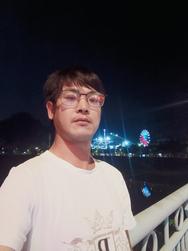 任豐的第一张照片--将乐婚介网