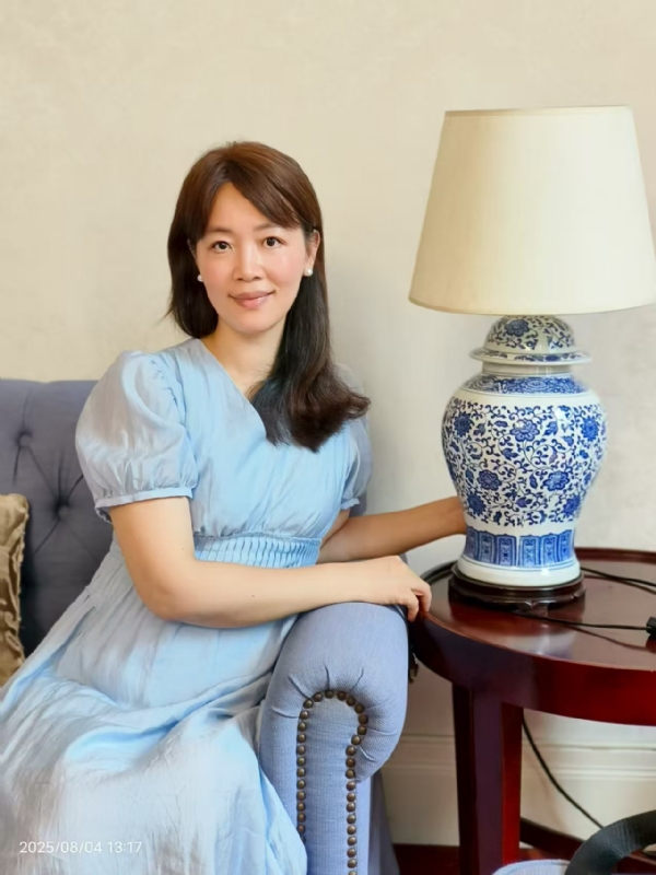 Q绮芳的第二张照片--将乐婚介网