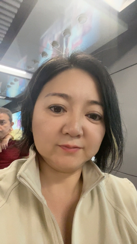 Carry的第一张照片--将乐婚介网