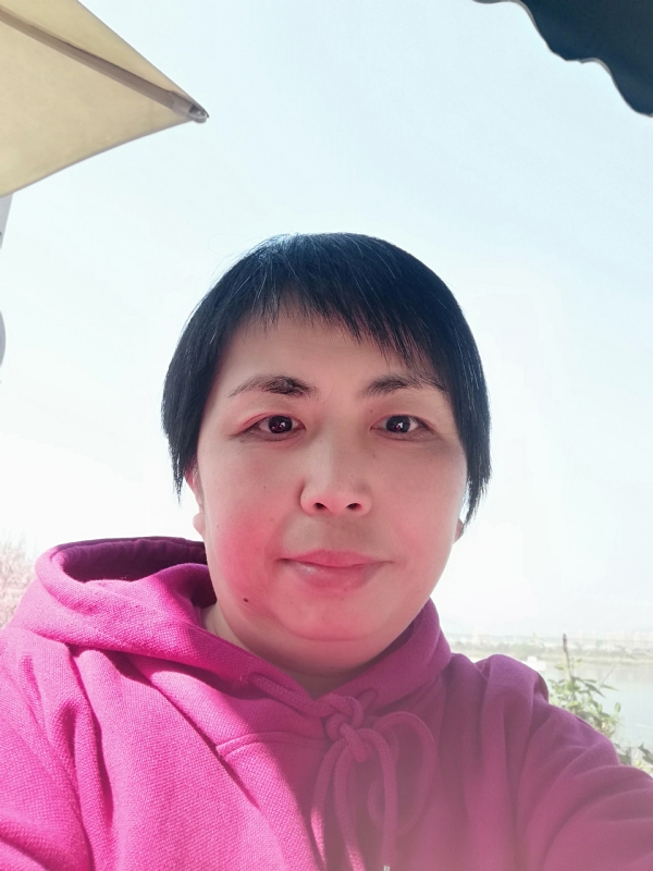 王女士的第一张照片--将乐婚介网