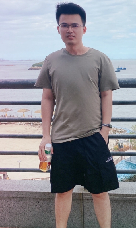 火花的第一张照片--将乐婚介网